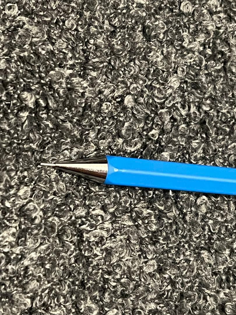 STAEDTLER ヘキサゴナルバージョン0 限定色0.5mm