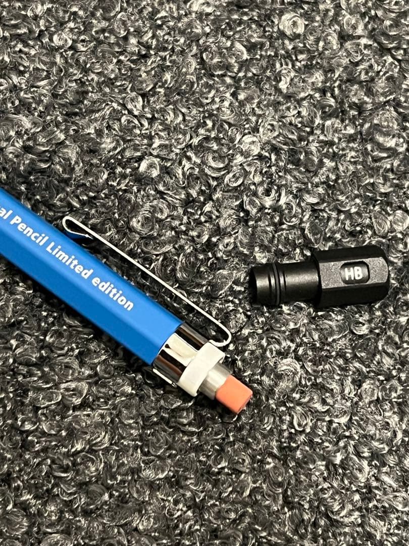 STAEDTLER ヘキサゴナルバージョン0 限定色0.5mm
