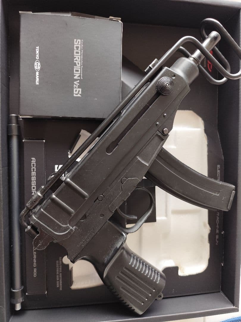 東京マルイ SCORPION Vz61 電動コンパクトマシンガン スコーピオン