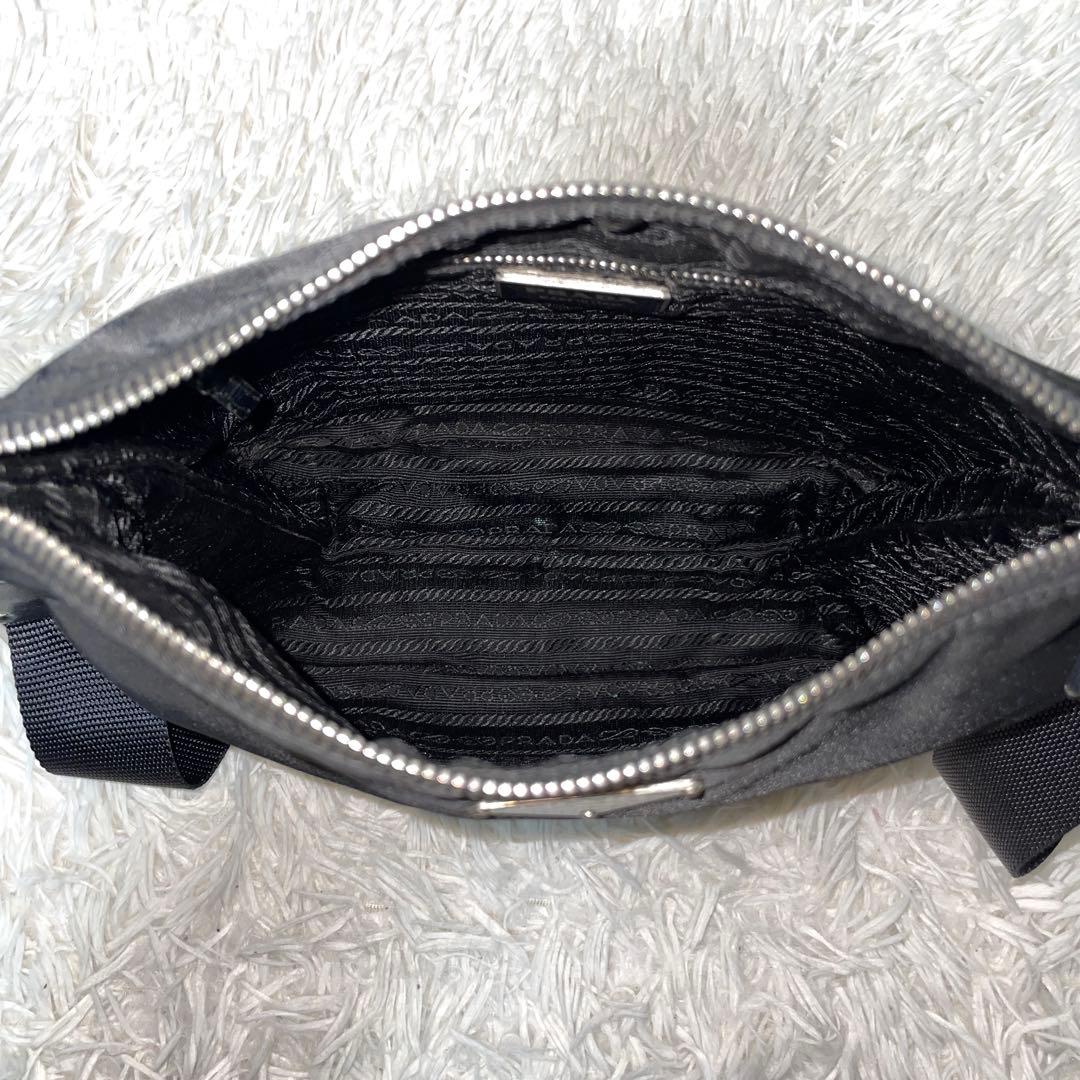 【美品】PRADA プラダ　ショルダーバッグ　ナイロン　レザー　ブラック　黒