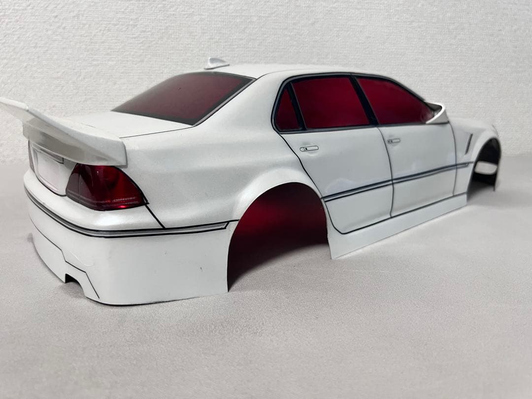 ドリラジ完成品セルシオラジコンボディー