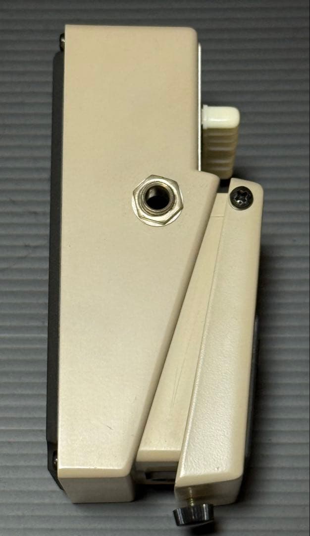 BOSS Bass Equalizer GEB-7 ほぼ新品エフェクター