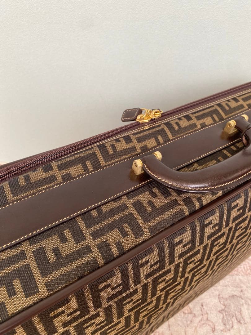 希少 FENDI フェンディ ヴィンテージレザー キャリーバッグ スーツケース