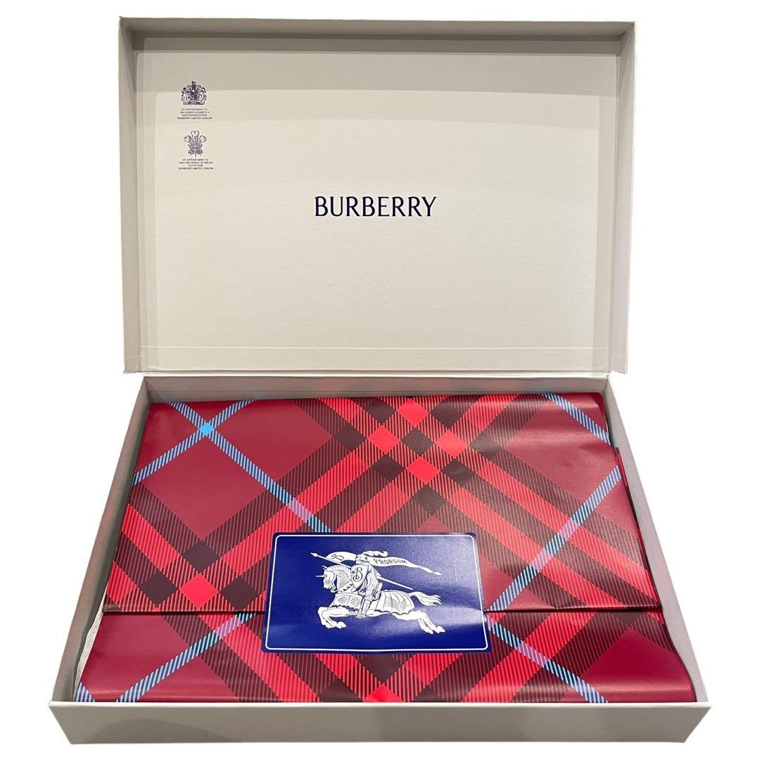 バーバリー キッズエプロン ノバチェック ベージュ