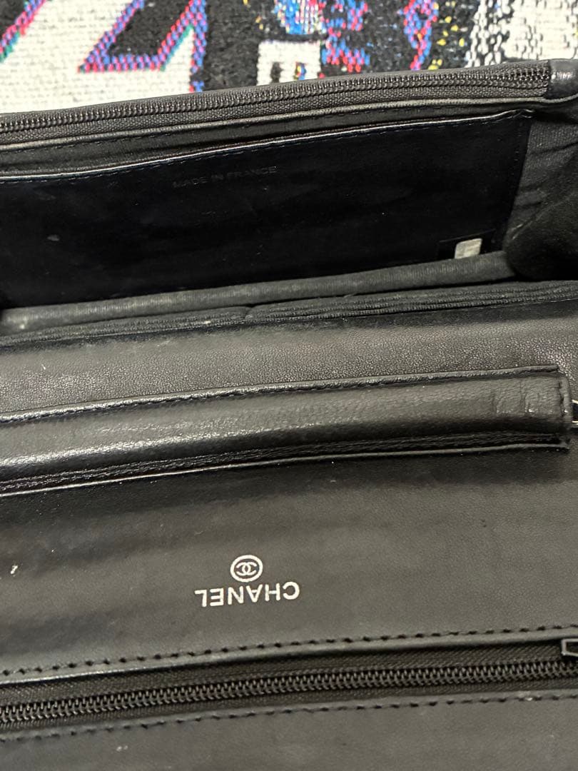 CHANEL ブラックレザー ショルダーバッグ