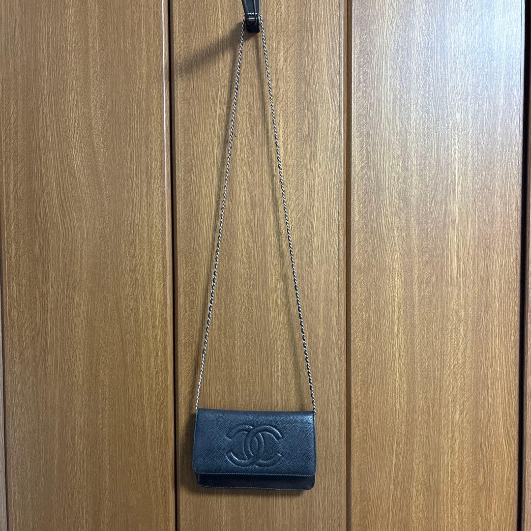CHANEL ブラックレザー ショルダーバッグ