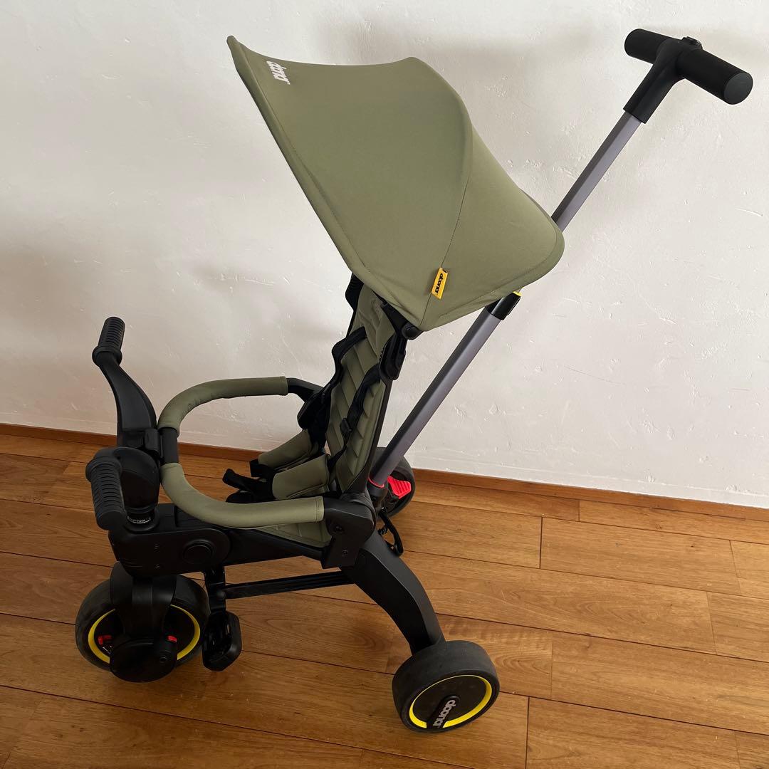 doona リキトライク　カーキ　三輪車