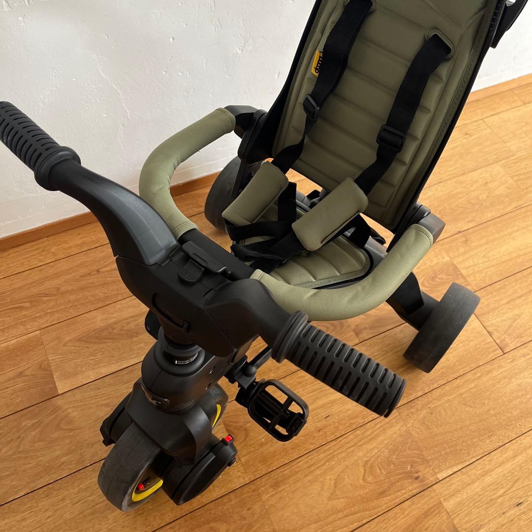 doona リキトライク　カーキ　三輪車