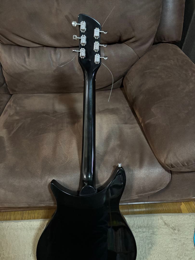 Rickenbacker 325タイプ　トレモロアーム