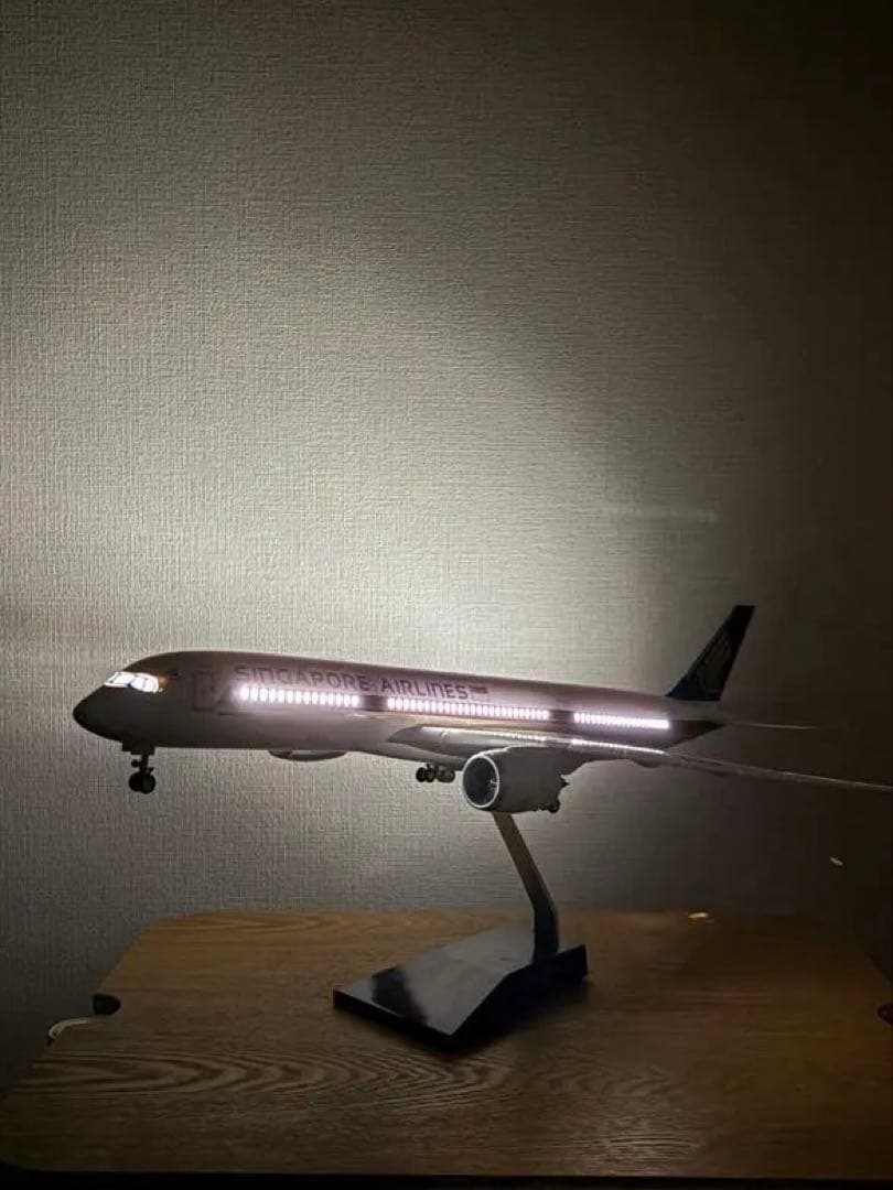 航空機・ヘリコプター Singapore Airlines Airbus A350 1/160