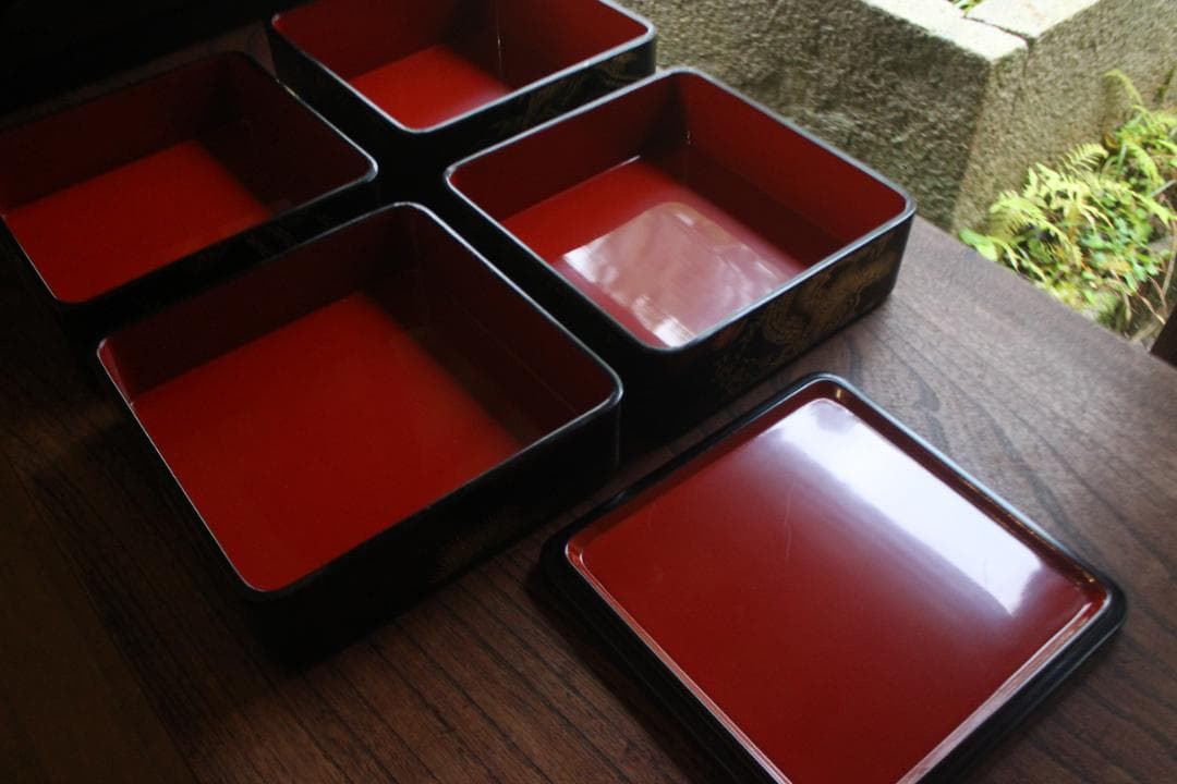 デッドストック！！極上松竹梅鶴亀沈金の映える輪島塗屠蘇器重箱揃い（検重箱お重