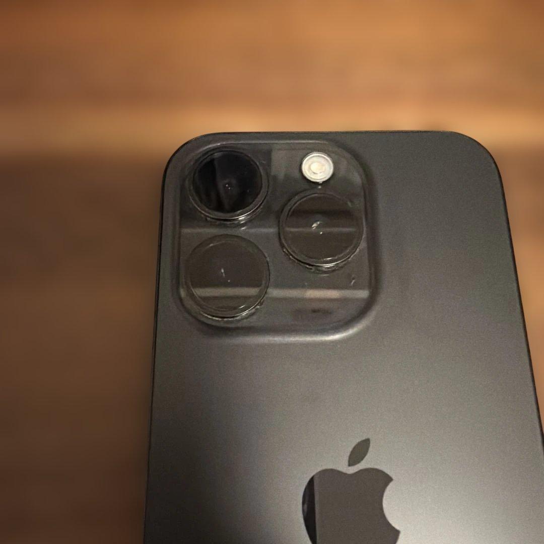 碧*様 Apple iPhone 15 pro 256GB ブラックチタニウム