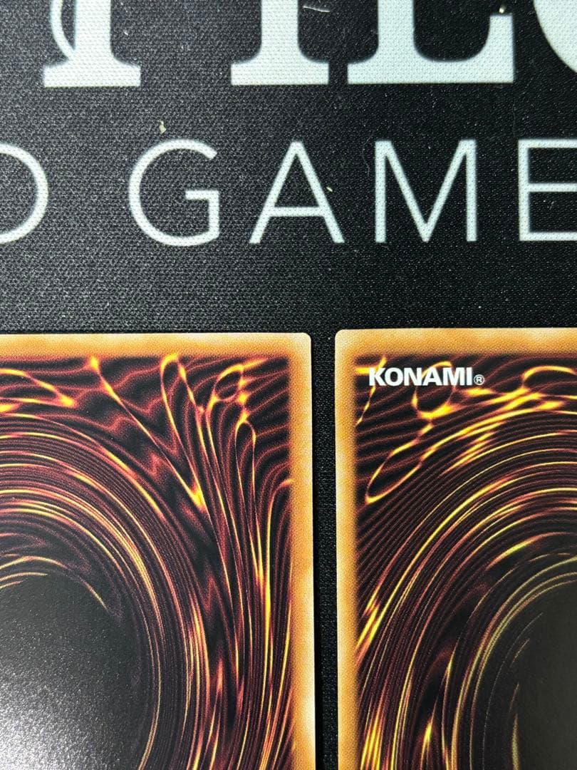 ブルーアイズホワイトドラゴン　25th 絵違い