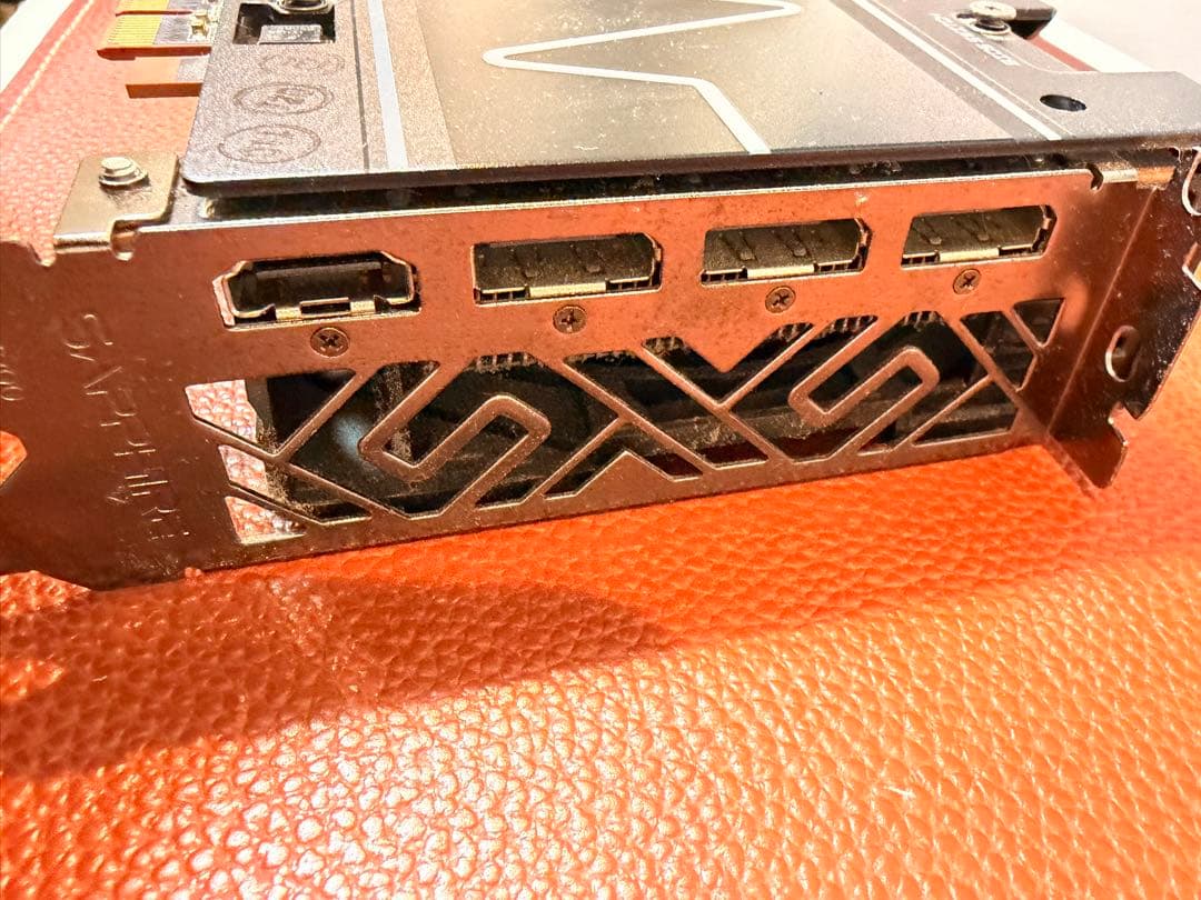 グラフィックボード・グラボ・ビデオカード Sapphire Pulse Radeon RX 5500 XT