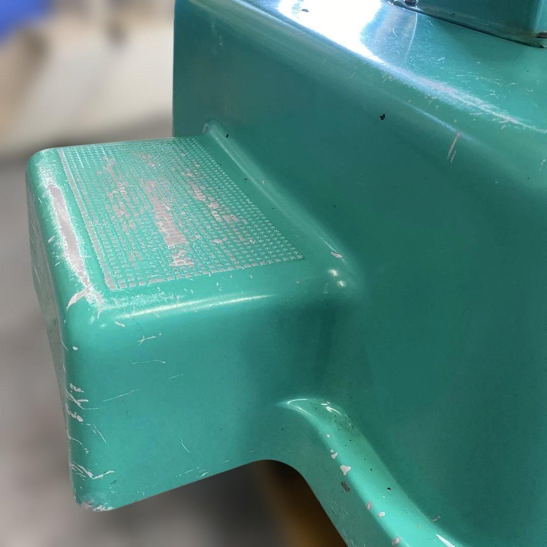 さとちゃんムーバー　サトウ製薬 ゾウ型遊具 オレンジ　動きます！歌います！