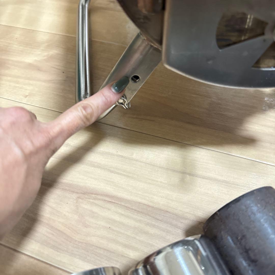 Gストーブ型薪ストーブ 煙突パイプ付き