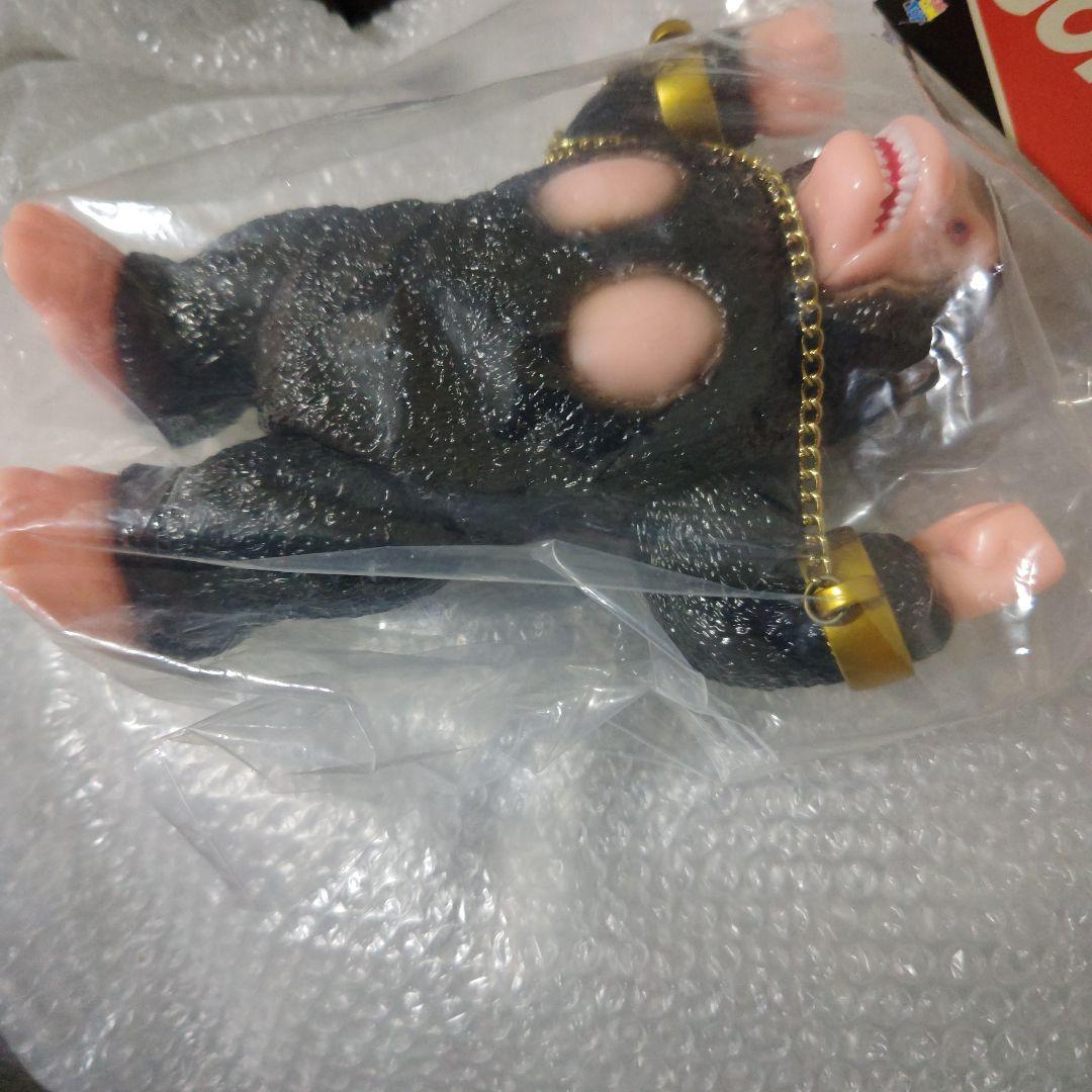 メディコム・トイ　ゴリラ　ソフビ　未開封