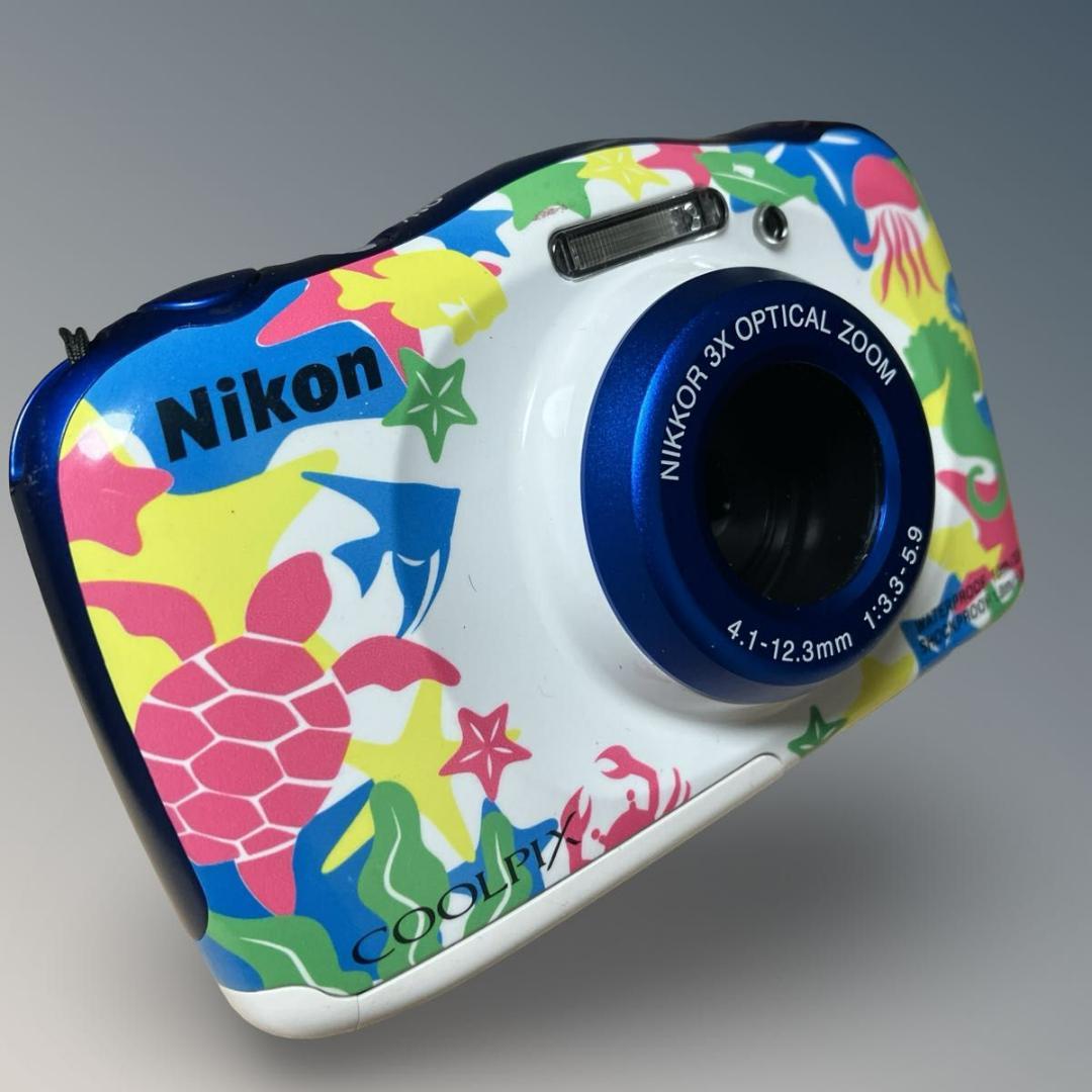 【極美品】Nikon COOLPIX W100 マリン 防水 デジカメ カメラ