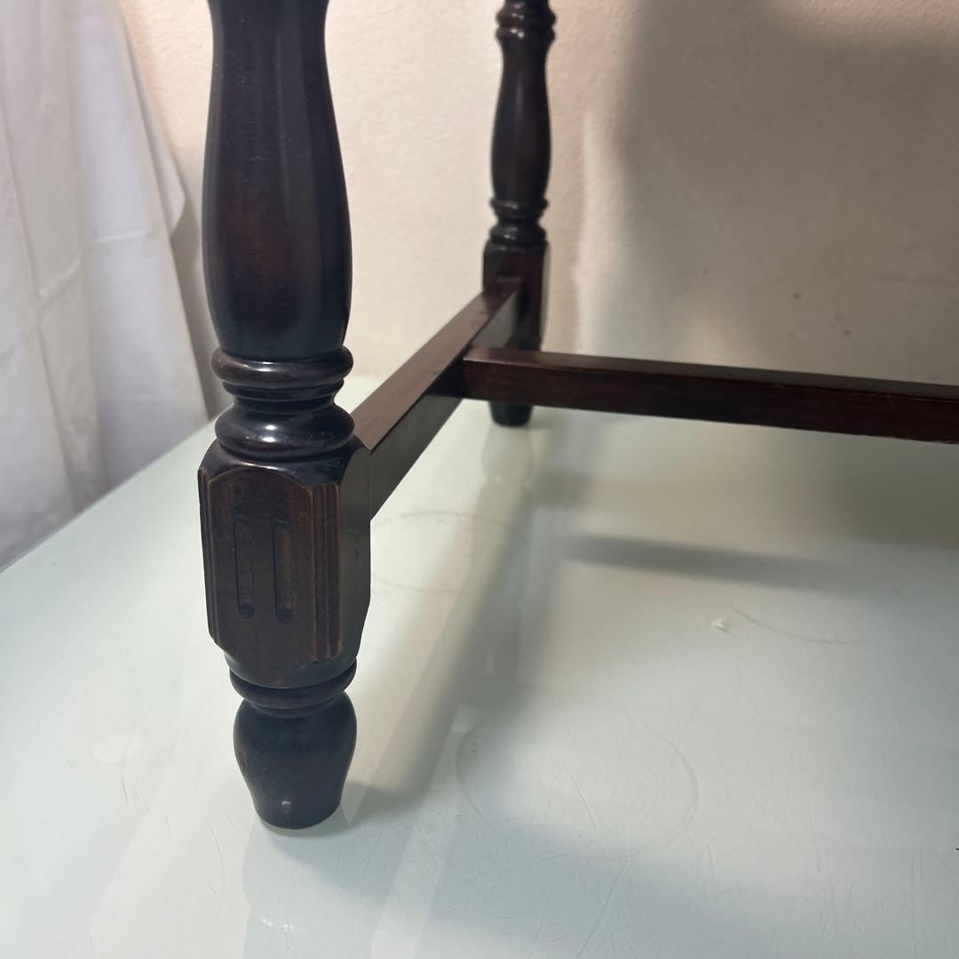 ☆昭和レトロ　当時物　高級感のある椅子　赤　布張り　木製☆