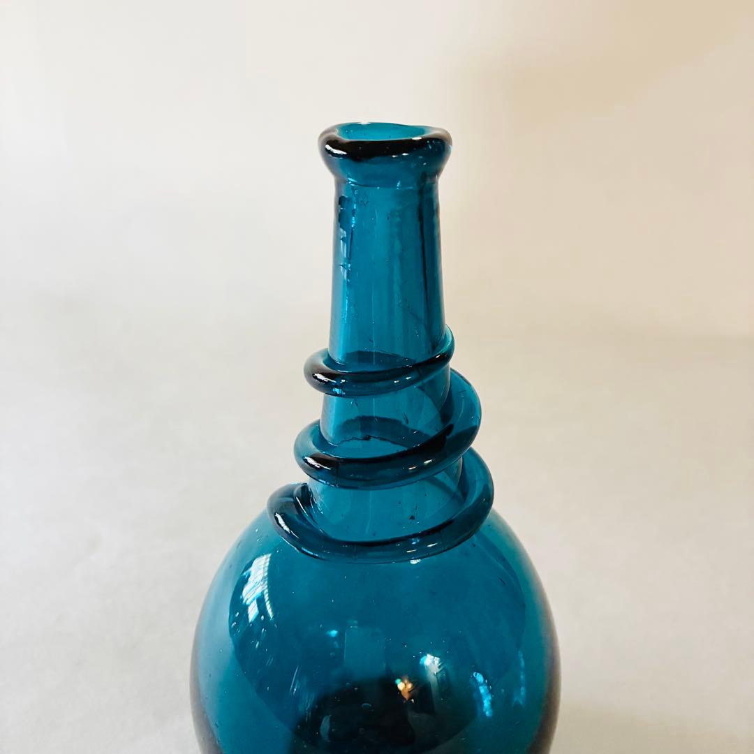 倉敷ガラス　小谷眞三　小谷真三　 線巻瓶　花瓶