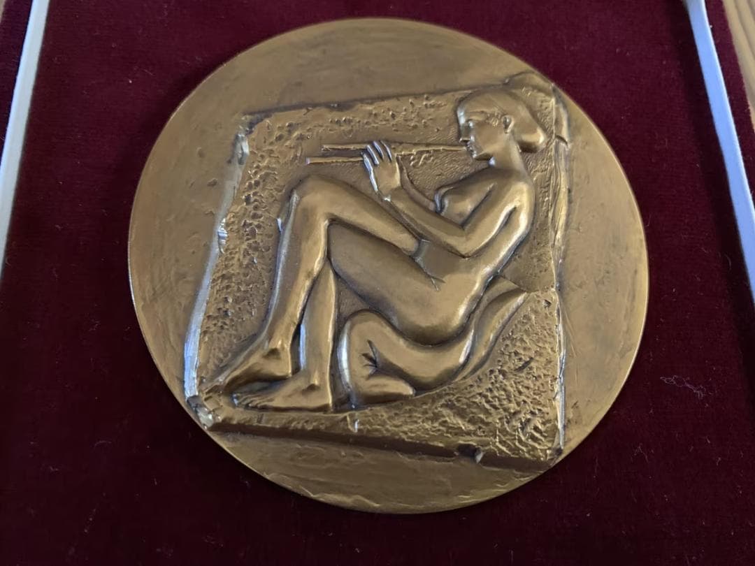 ルドビシ王座の笛を吹く女 記念 メダル 造幣局　ルドヴィシ　ギリシャ