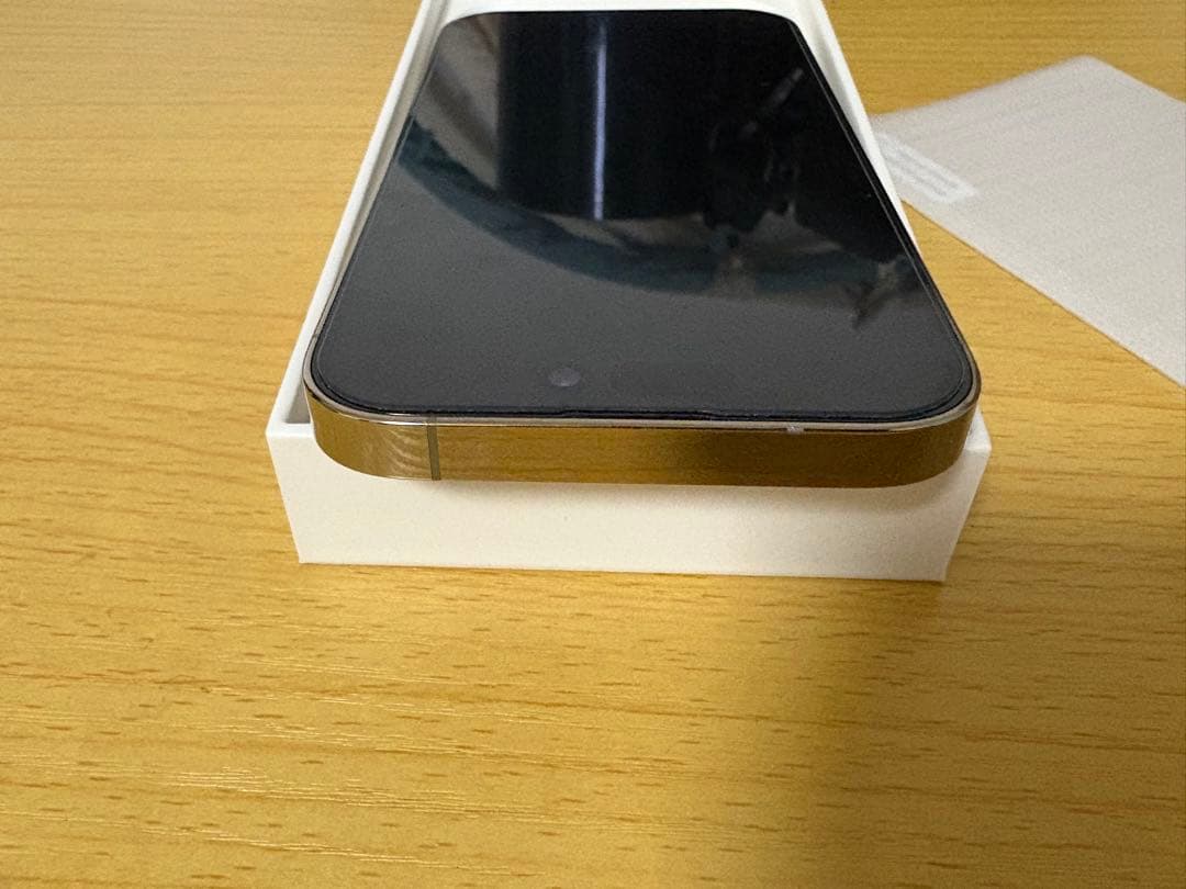 iPhone 14 pro 256GB ガラスフィルム付