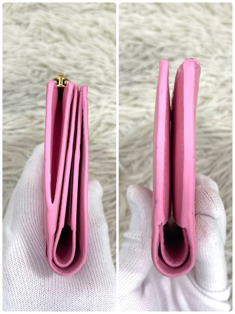 未使用級‼️BOTTEGA VENETA 二つ折り財布　イントレチャート　レザー