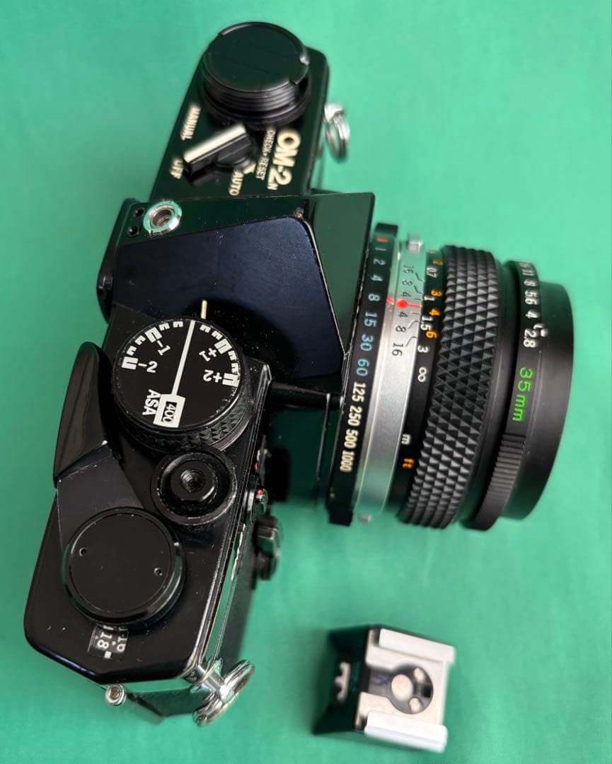 ★ OLYMPUS OM-2N BLACK + 広角レンズ 35mm