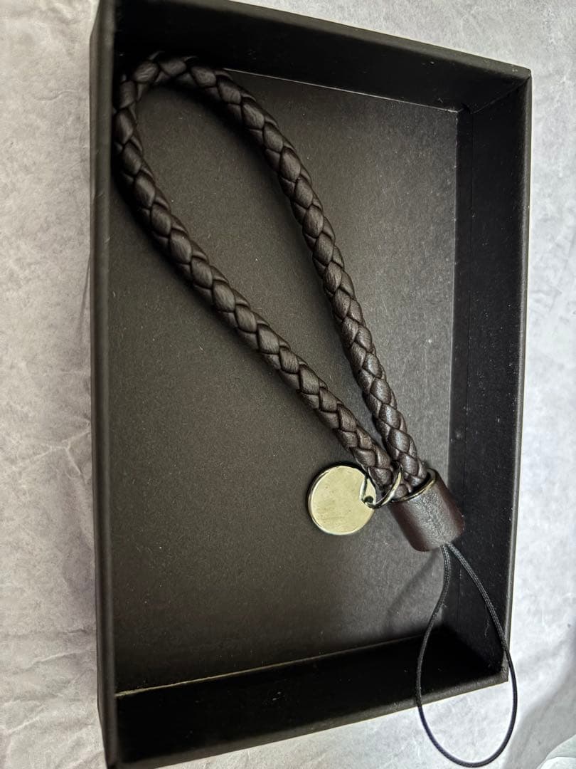 Bottega Veneta ブラウンレザーストラップ　未使用