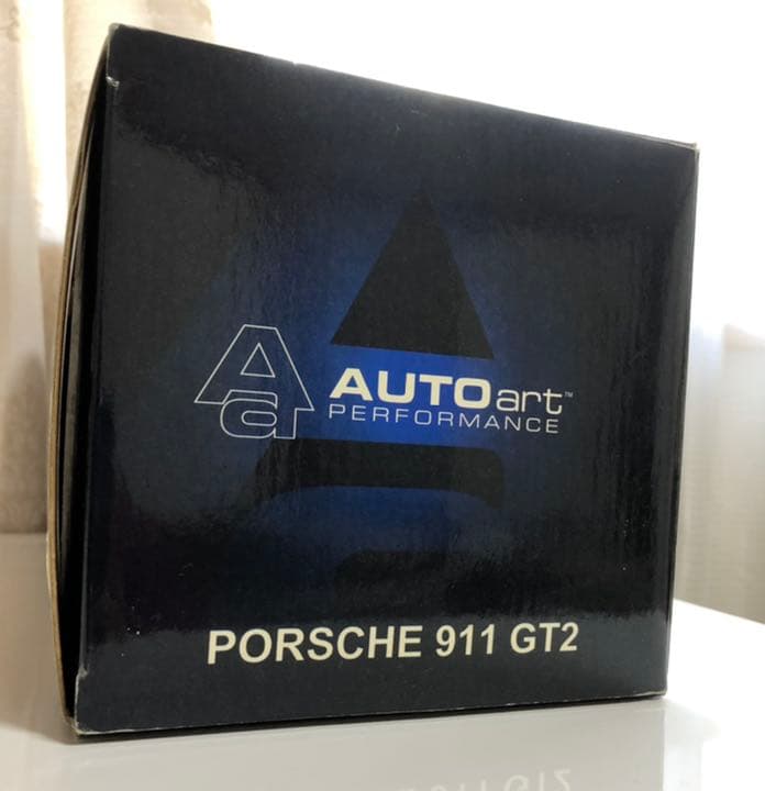 AUTO art オートアート ポルシェ911 GT2 1/18 ミニカー