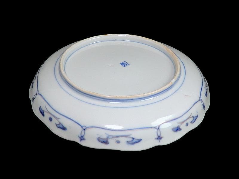 古伊万里　金襴手　陽刻　窓絵　花の図　８寸皿　E109AS-fbfq