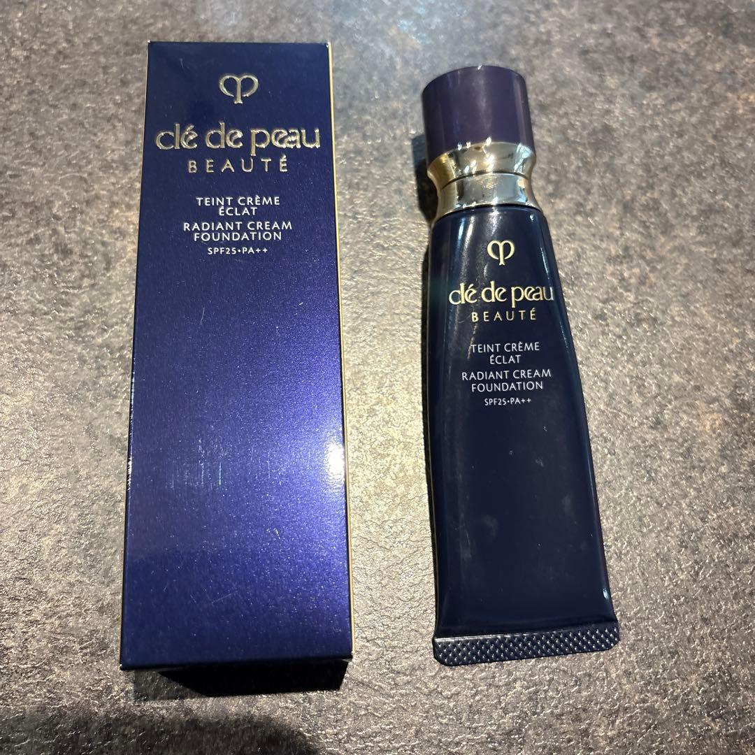 クレドポーボーテ　タンクレーム　エクラn ピンクオークル10