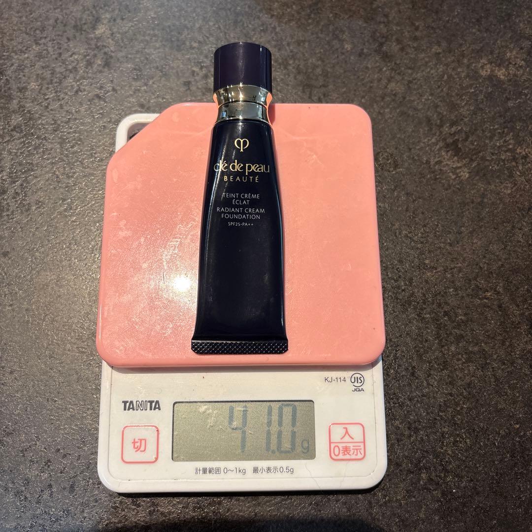 クレドポーボーテ　タンクレーム　エクラn ピンクオークル10