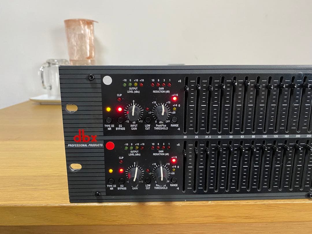 グラフィック・イコライザー　ＤＢX 2231