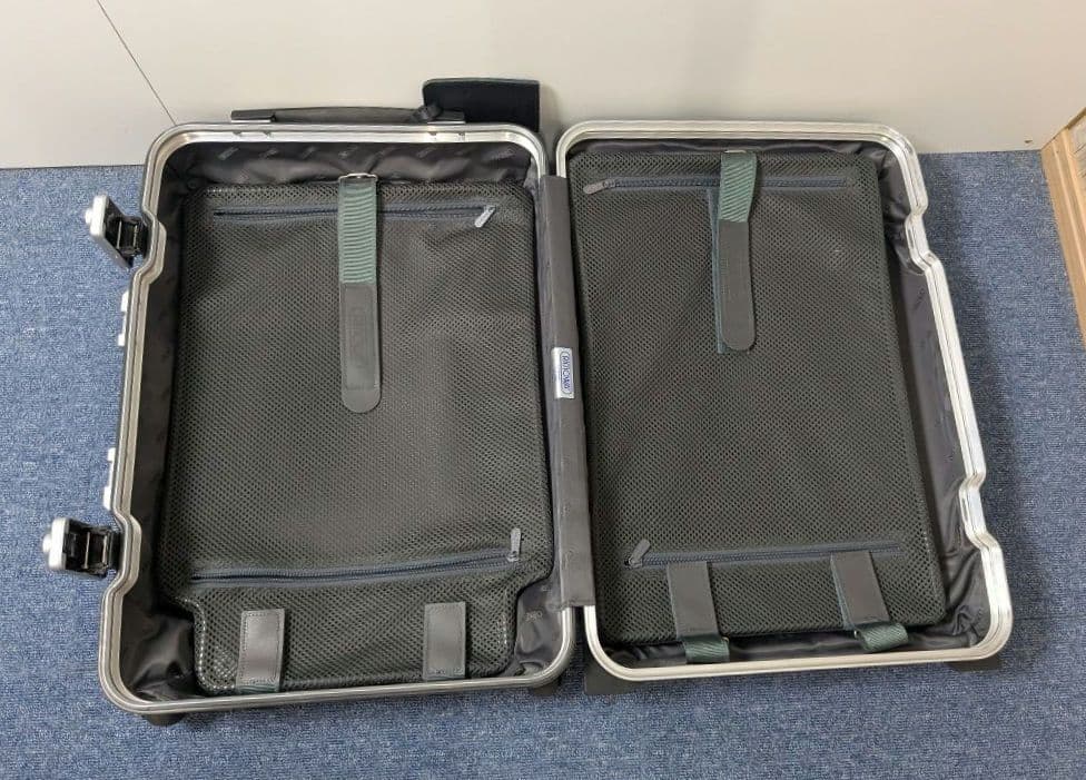 リモワ リンボ 32L 2輪 マットブラック 機内持込 TSA