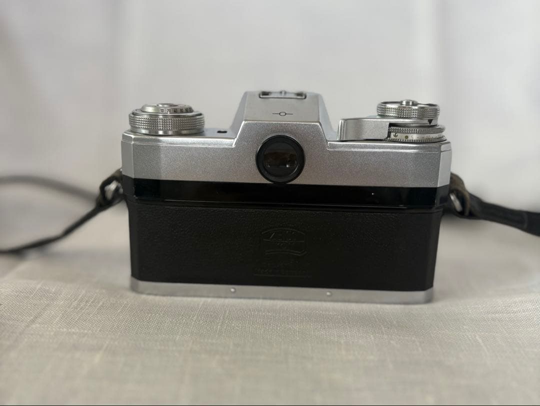 Contarex ブルズアイ+ Planar 50mm F2 ★希少美品