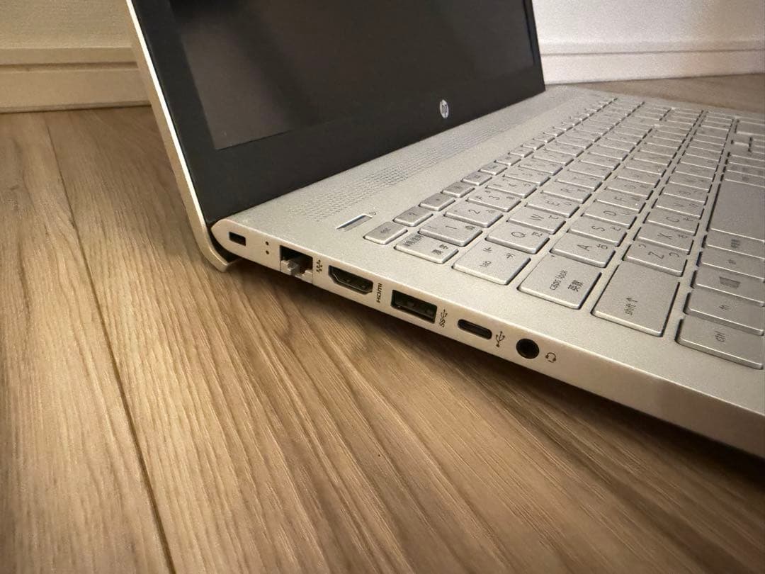 HP Pavilion Laptop 15-cc1xxノートパソコン