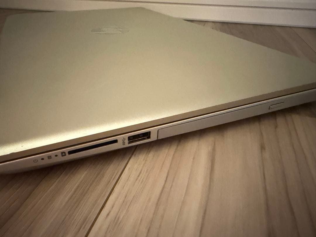 HP Pavilion Laptop 15-cc1xxノートパソコン