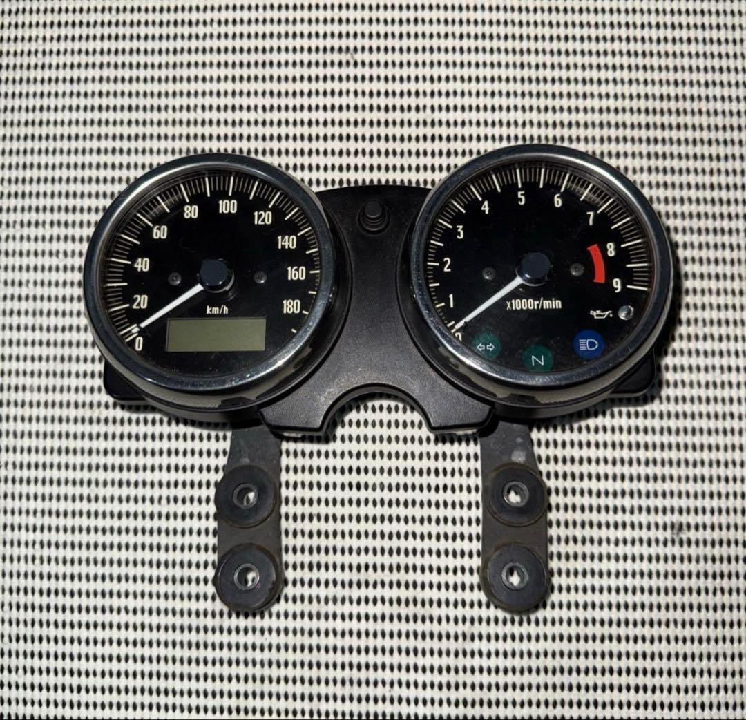 w650 純正メーター　38675km