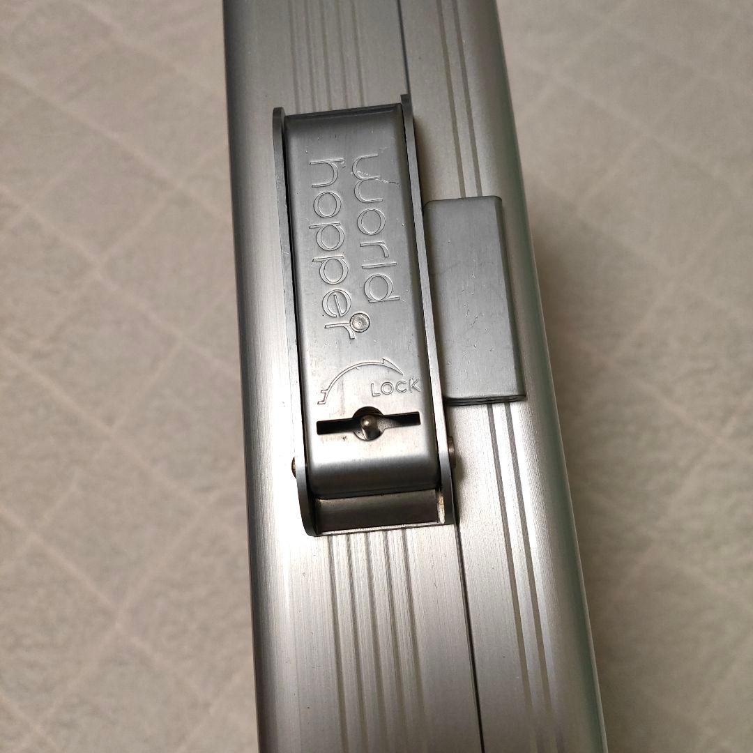 金庫（特殊金庫,サイズ小）銀行の貸金庫の中に入れる金庫