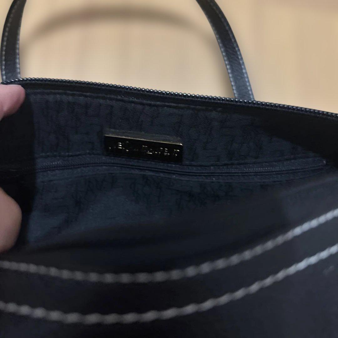 YSL ブラックハンドバッグ