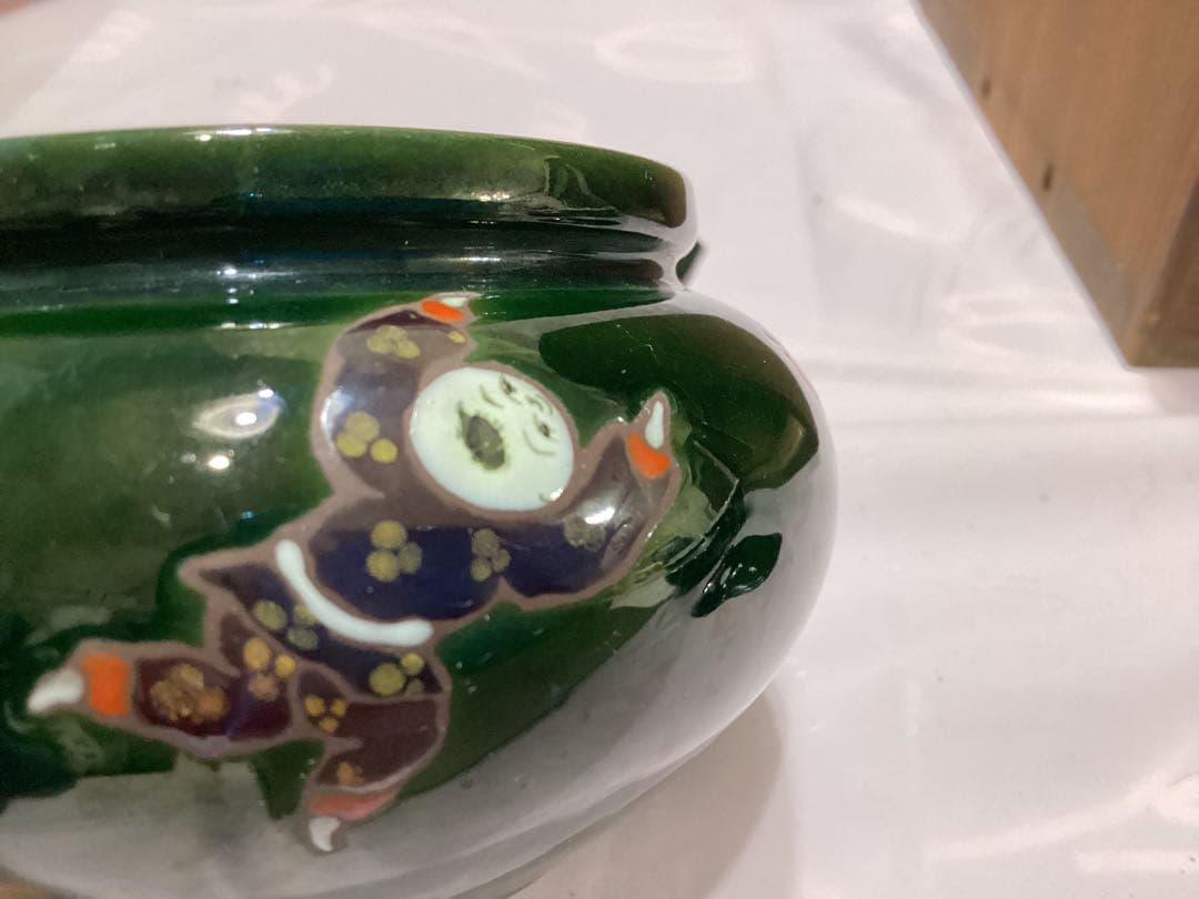 支那人形　萬古焼　茶道具セット 煎茶　緑色 陶器製 木箱　唐子の玉遊び模様