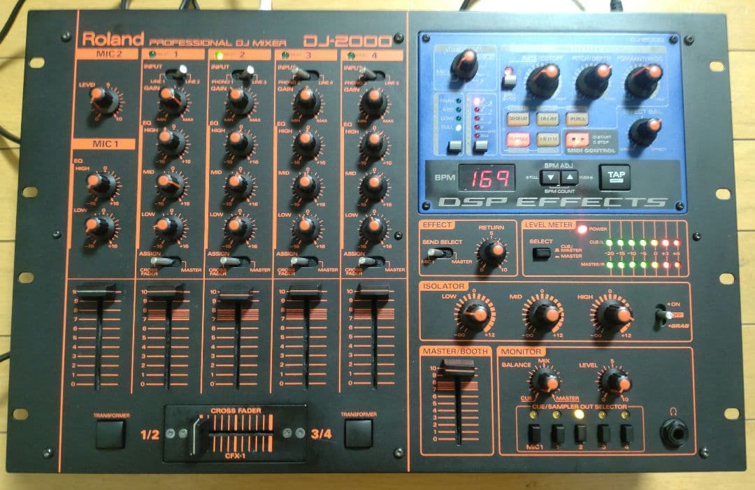 ROLAND DJ-2000 動作確認済み　送料込み　DJミキサー
