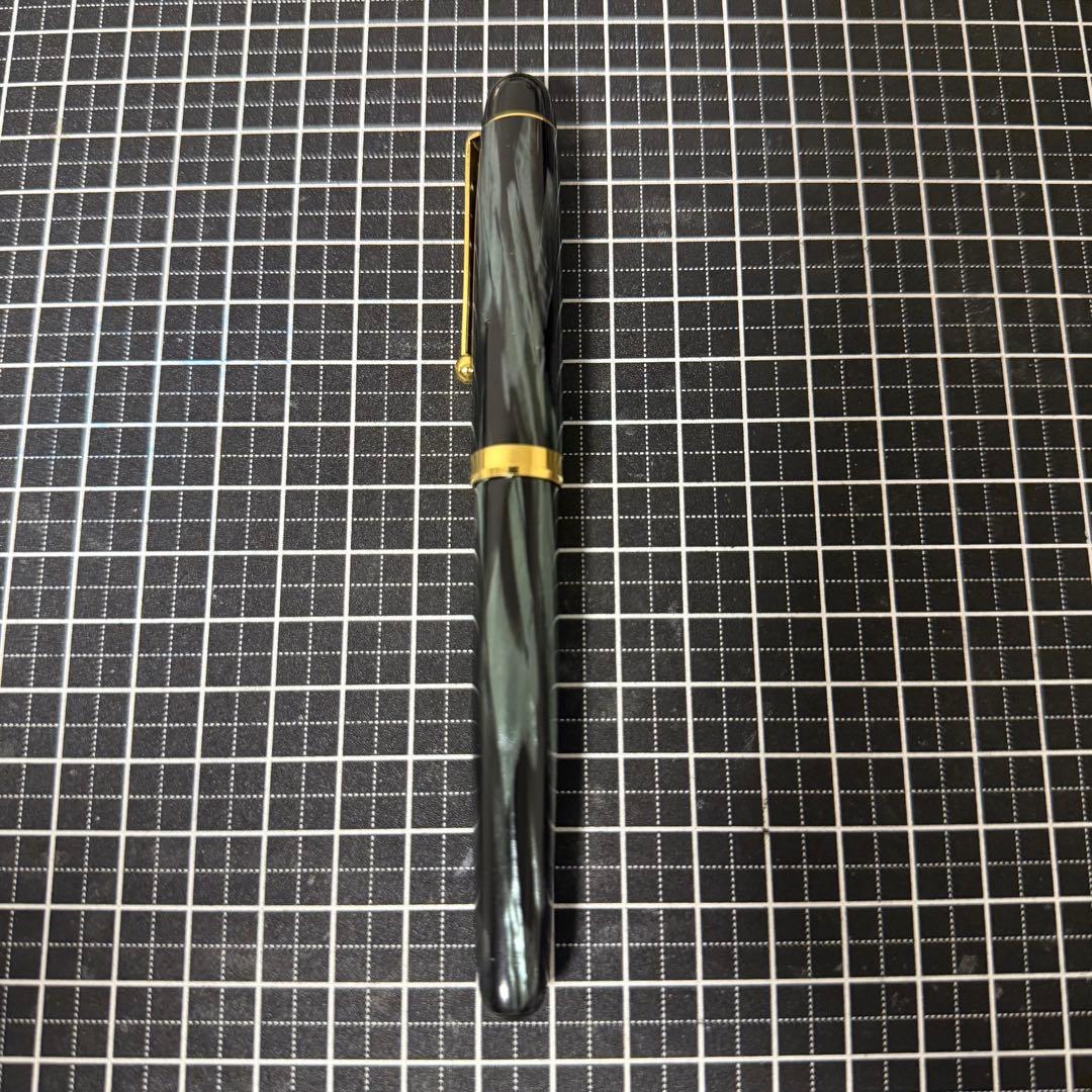 加藤製作所 万年筆 セルロイド ダークグリーン