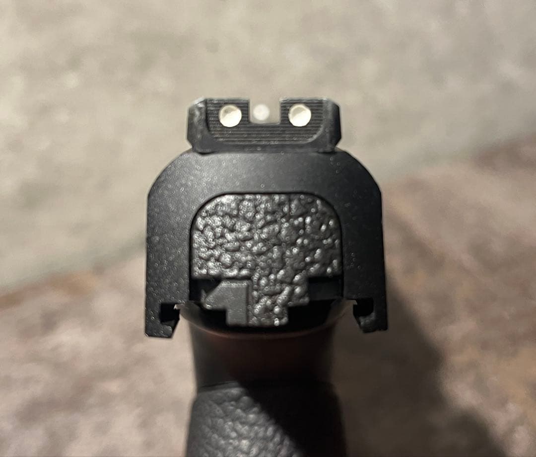 東京マルイ製ガスブローバックハンドガン　M&P9 ガスガン