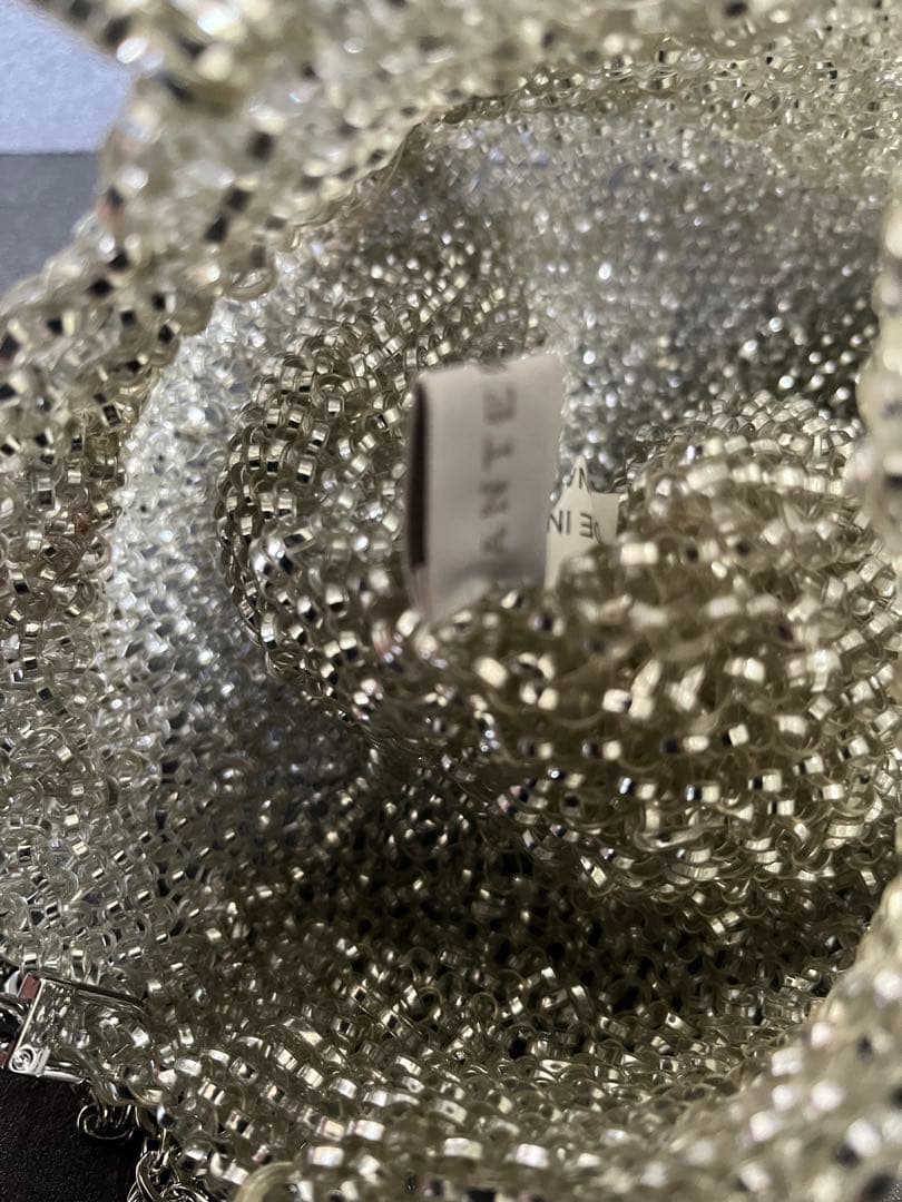 アンテプリマのシルバー2wayショルダーバッグ