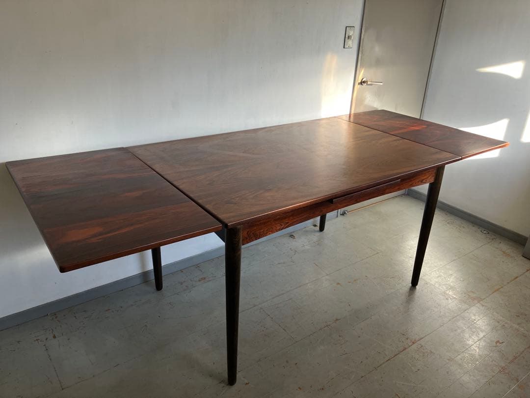 Sone Ryuichi　北欧デンマーク　ダイニングテーブル　ローズウッド