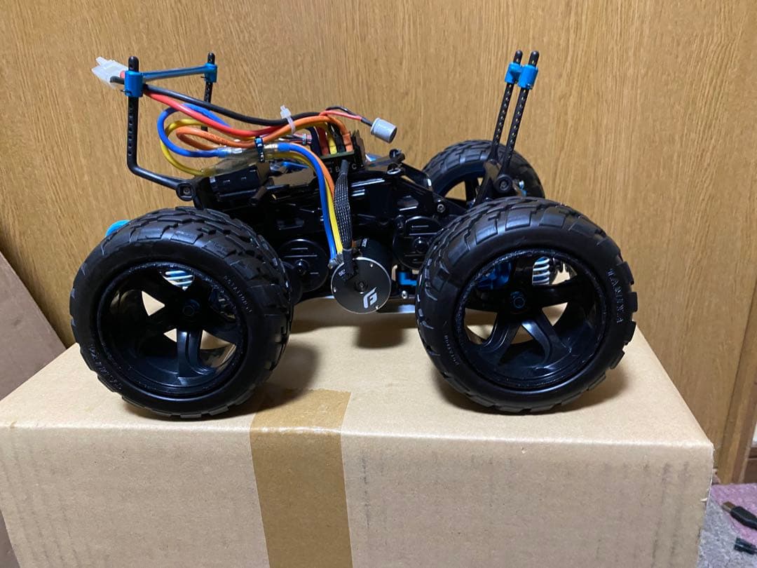 タミヤXB gf-01 40ランドクルーザー　オプション多数付き　お買い得！