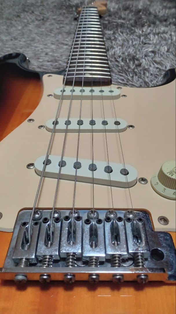 サンバースト エレキギター