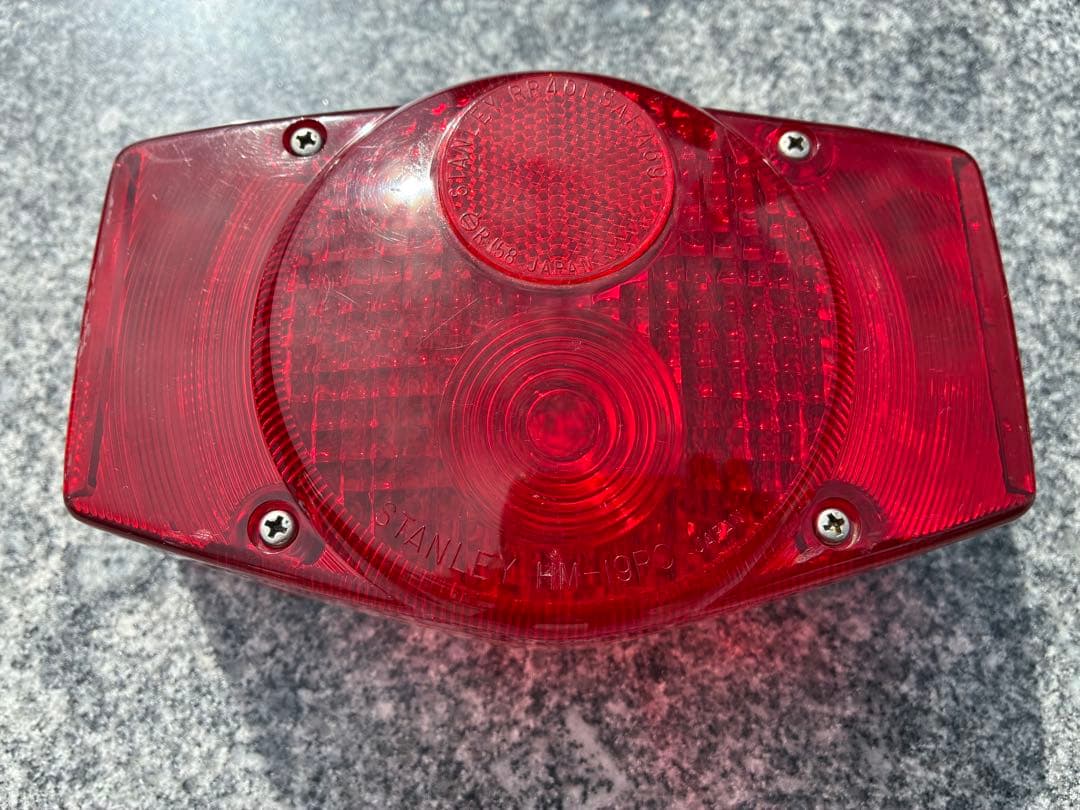 s*7様 ☆(純正廃盤部品)CB・400F・750・K2・K4・テールライト(当